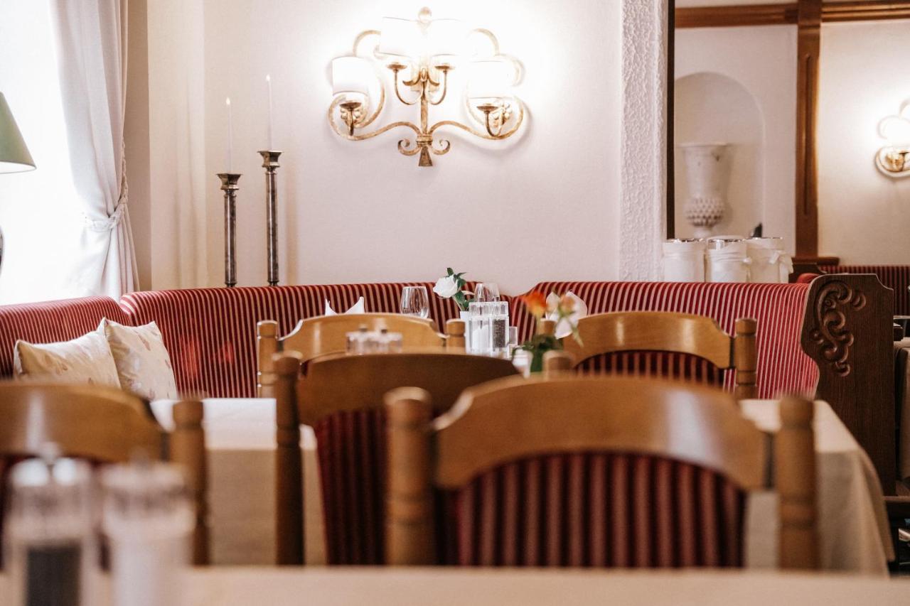 Landhotel Waldhaus Laubach  Buitenkant foto