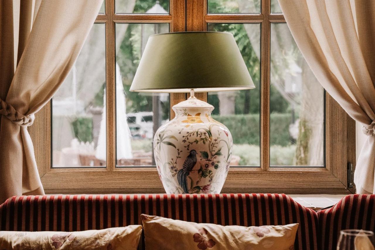 Landhotel Waldhaus Laubach  Buitenkant foto